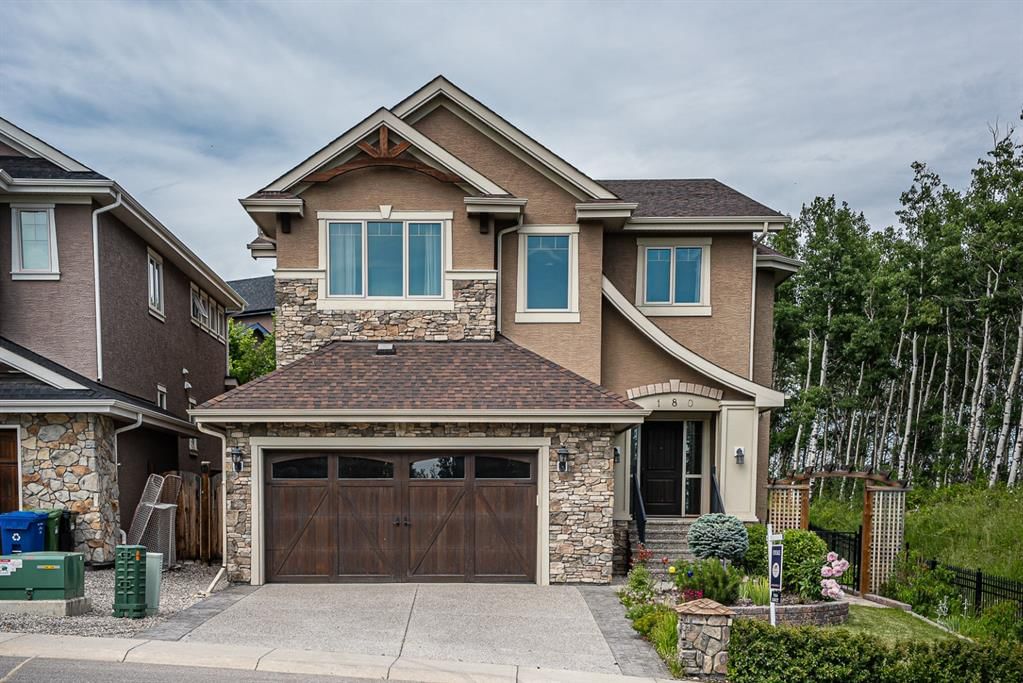 180 ASCOT Drive SW, Calgary — photo 3 of 49