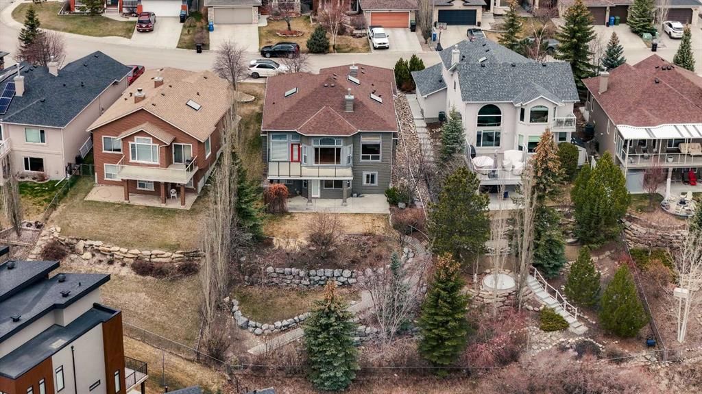 56 Royal Abbey Rise NW, Calgary — photo 3 of 50