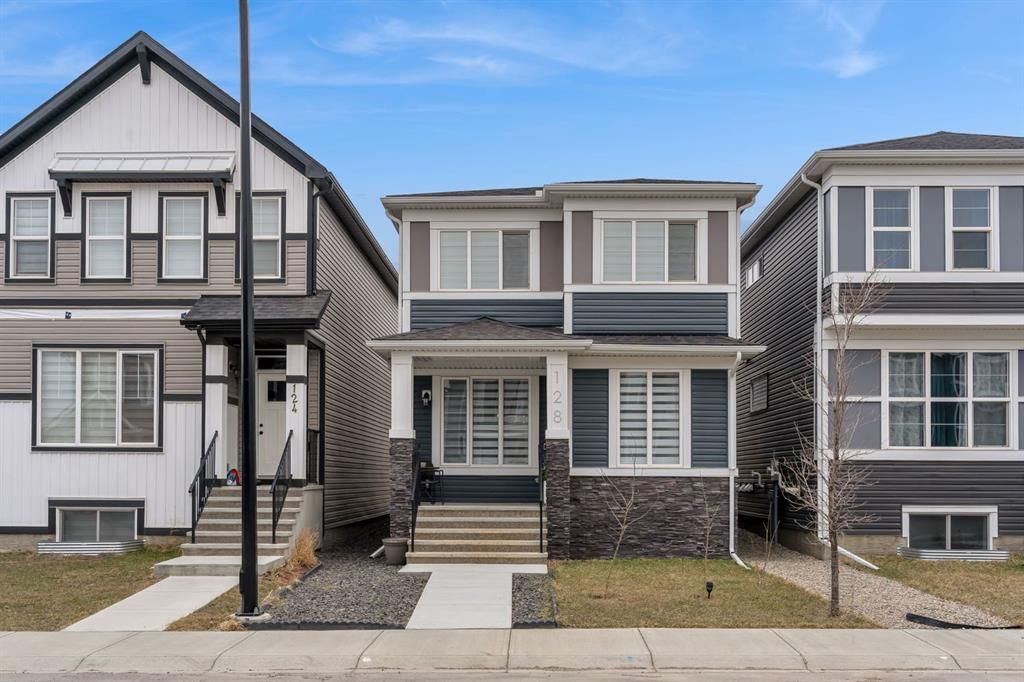 128 Seton Villas SE, Calgary — photo 2 of 29