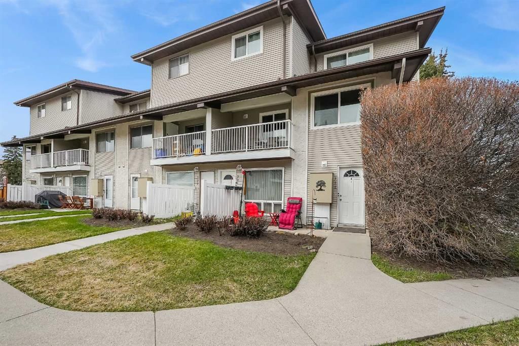 311, 200 Brookpark Drive SW, Calgary — main listing photo
