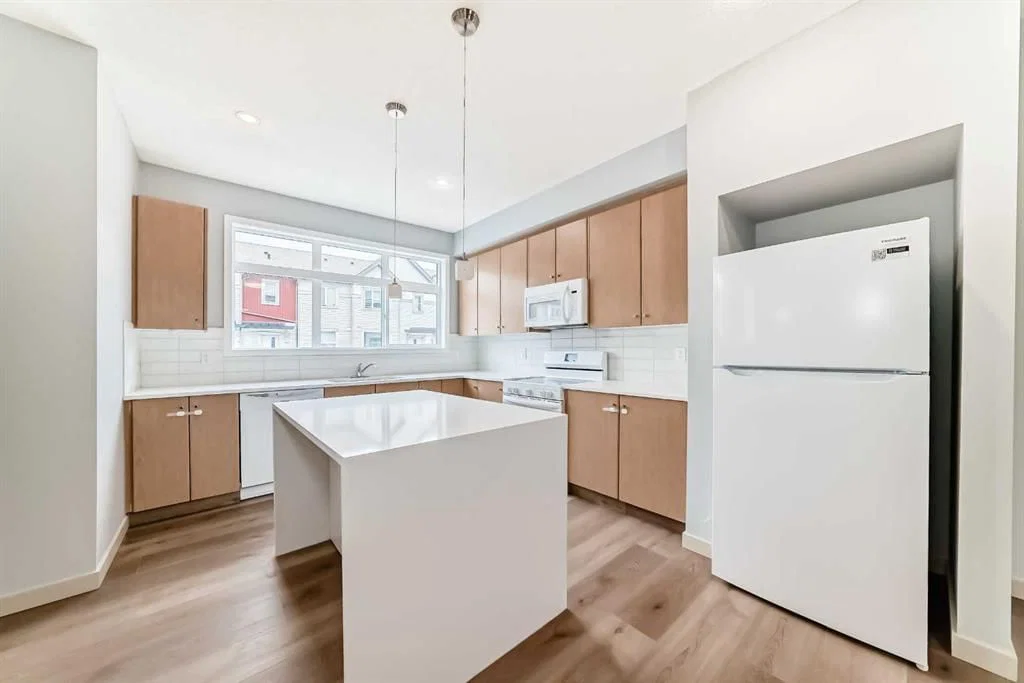 80 Copperstone Cove SE, Calgary — photo 2 of 19