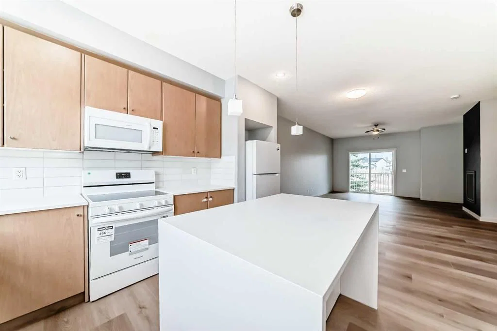 80 Copperstone Cove SE, Calgary — photo 3 of 19