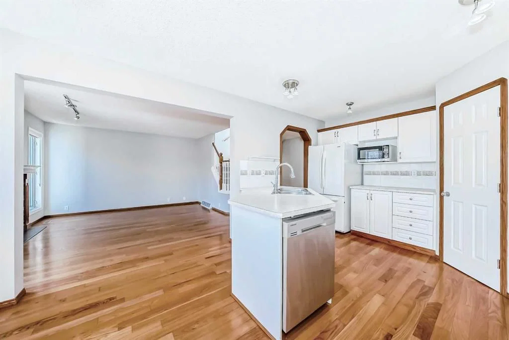 128 Harvest Park Road NE, Calgary — photo 5 of 44