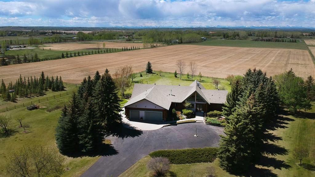 226101 88 Street E, Rural Foothills County — main listing photo