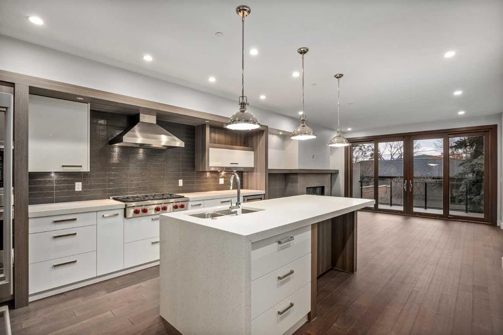 3818 17 Street SW, Calgary — photo 5 of 48