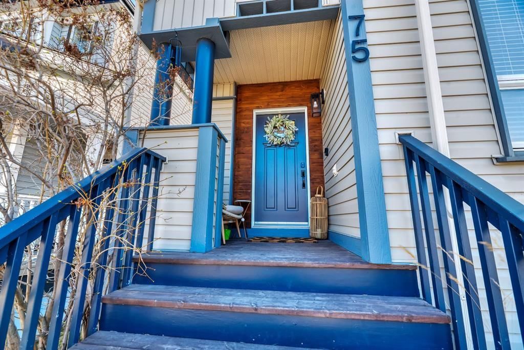 75 Copperfield Rise SE, Calgary — photo 3 of 41