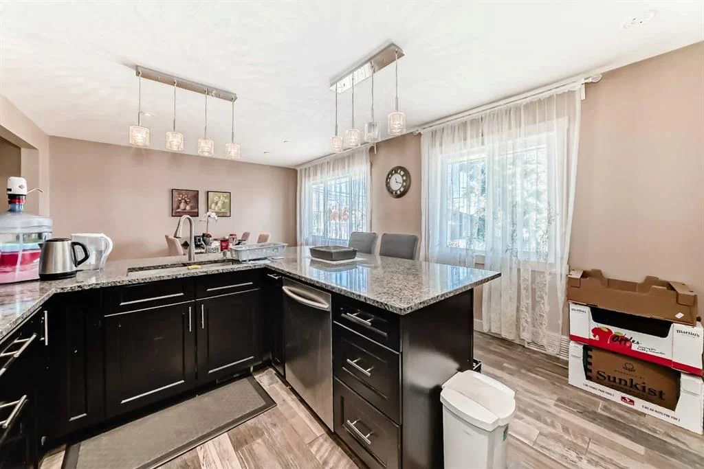 2508 Morley Trail NW, Calgary — photo 5 of 48