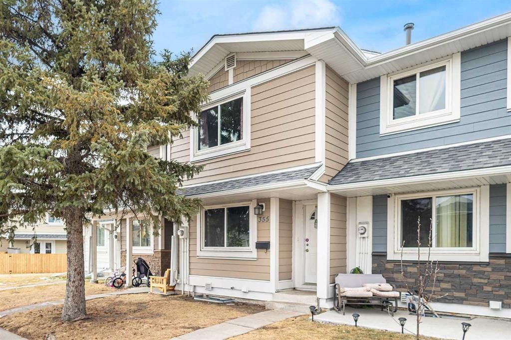 355 Georgian Villas, Calgary — main listing photo