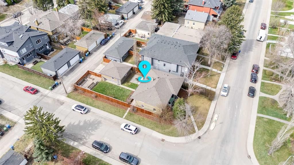 403 30 Avenue NW, Calgary — photo 2 of 47