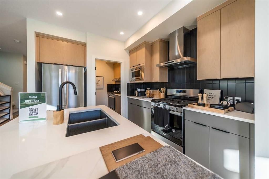 448 Lewiston Landing NE, Calgary — photo 3 of 13