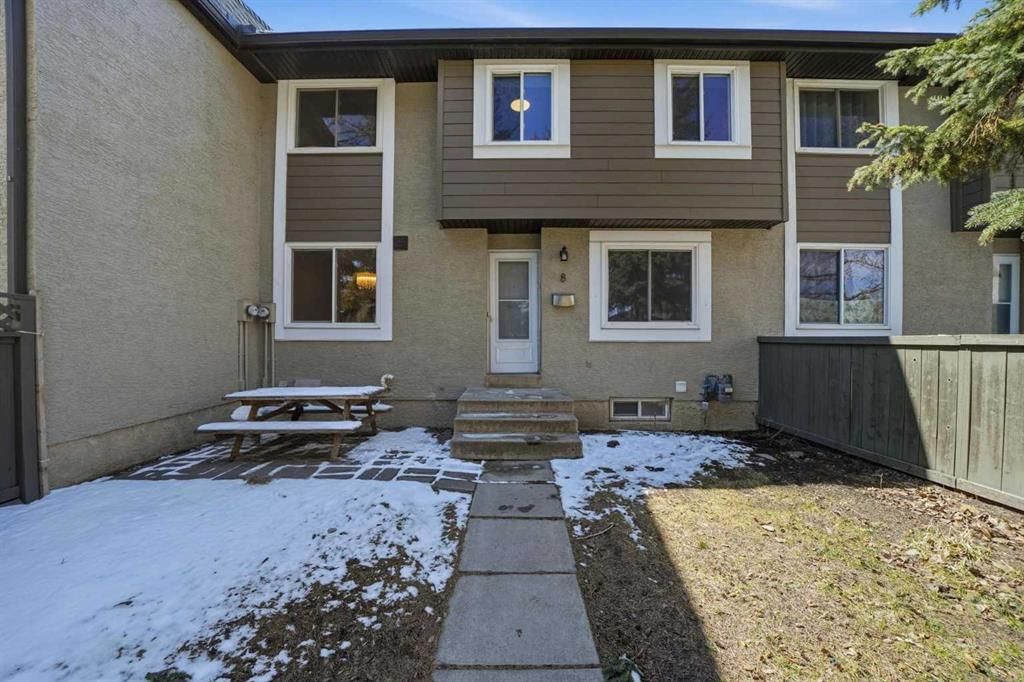 8, 4936 DALTON Drive NW, Calgary — main listing photo
