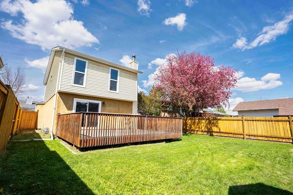 55 Templegreen Drive NE, Calgary — photo 4 of 40