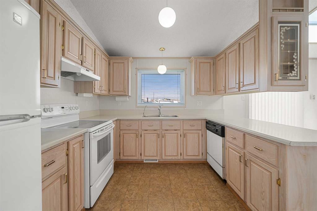 299, 99 Arbour Lake Road NW, Calgary — photo 3 of 31