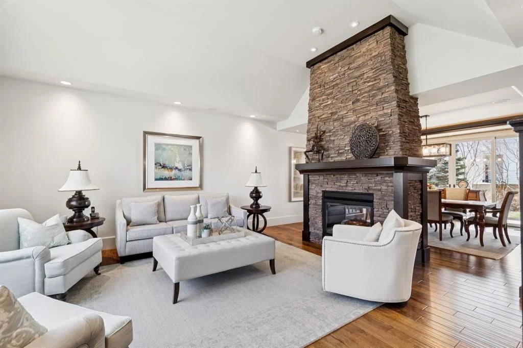 4315 17 Street SW, Calgary — photo 5 of 50
