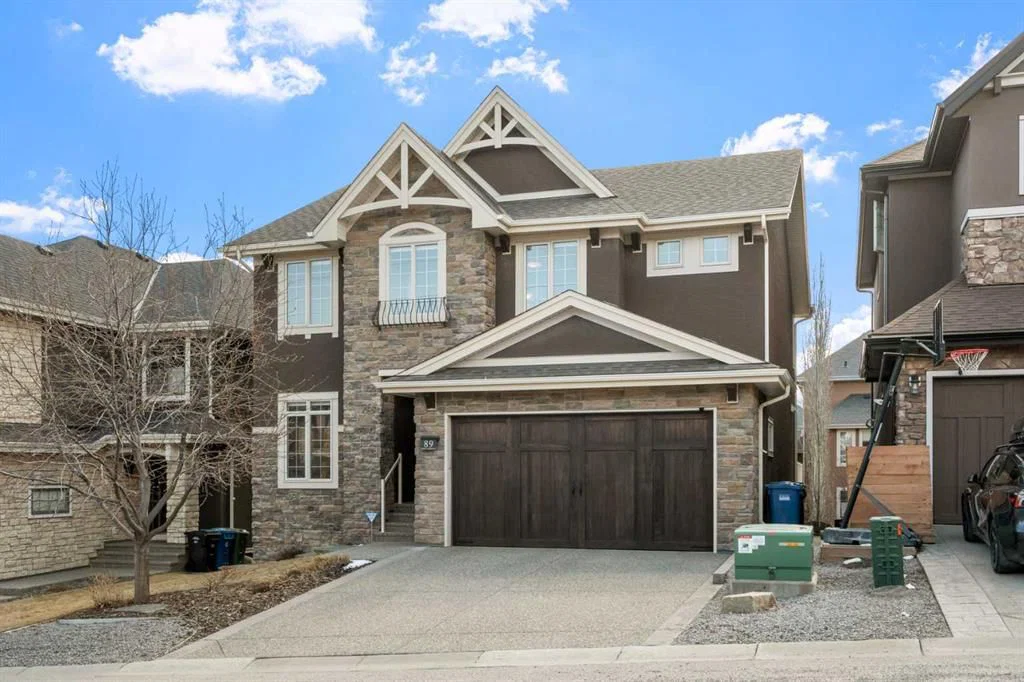 89 Ascot Crescent SW, Calgary — main listing photo