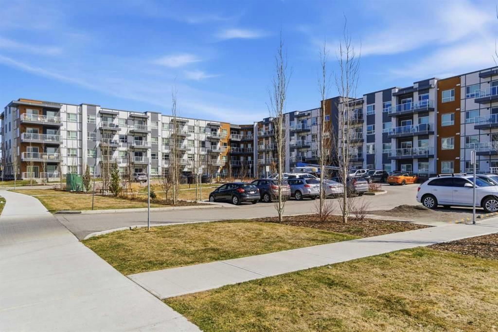 226, 360 Harvest Hills Way NE, Calgary — photo 2 of 34