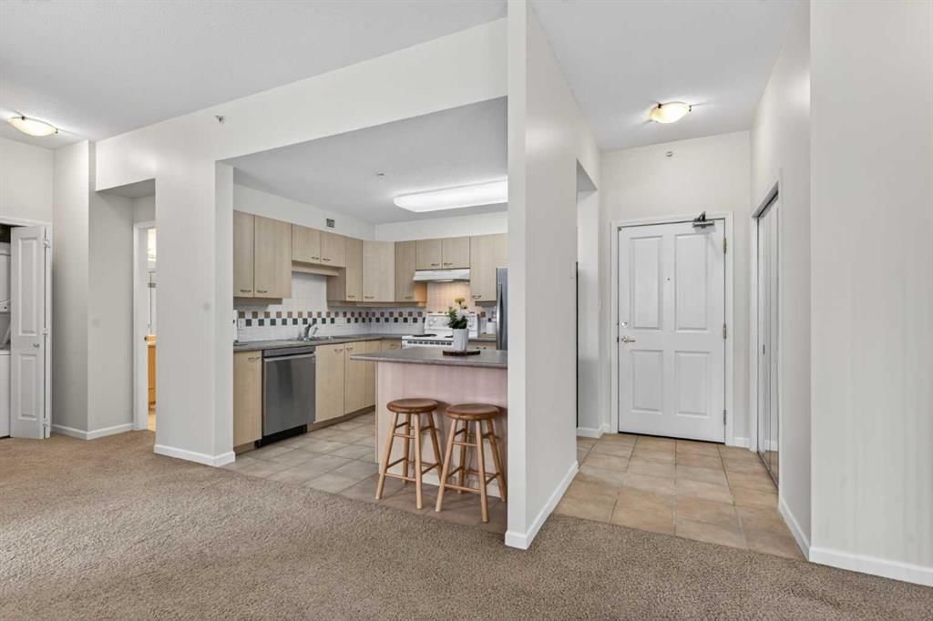 1405, 804 3 Avenue SW, Calgary — photo 4 of 44