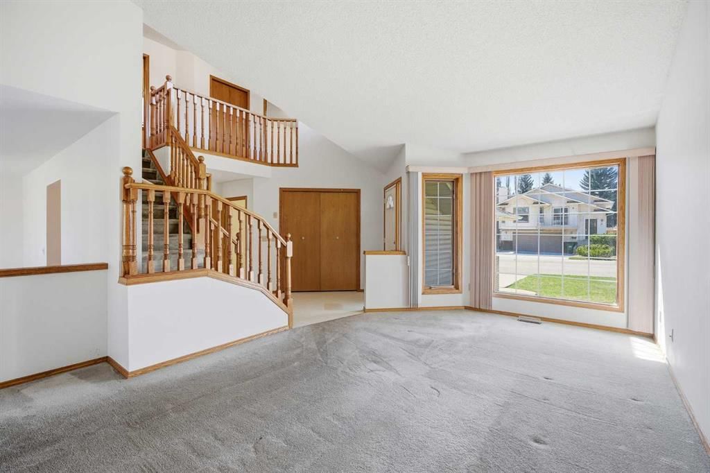 16 Macewan Ridge View NW, Calgary — photo 3 of 26