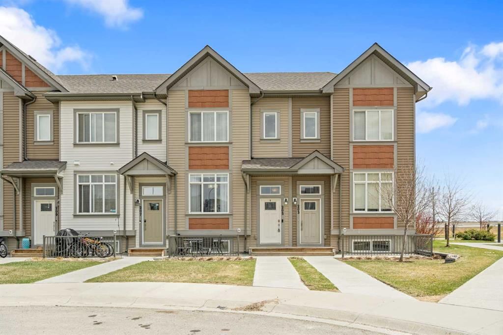 205 Copperstone Park SE, Calgary — main listing photo