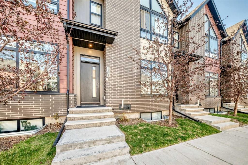 1208 Sage Meadows Gardens NW, Calgary — photo 4 of 47