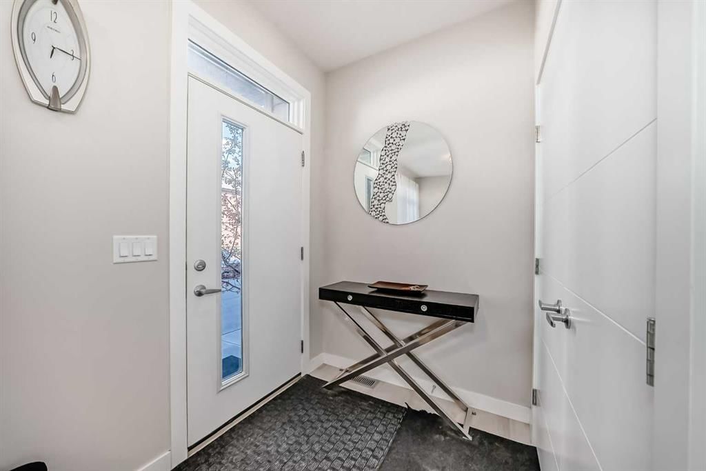 1208 Sage Meadows Gardens NW, Calgary — photo 5 of 47