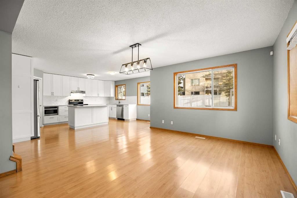 36 Arbour Wood Crescent NW, Calgary — photo 2 of 45