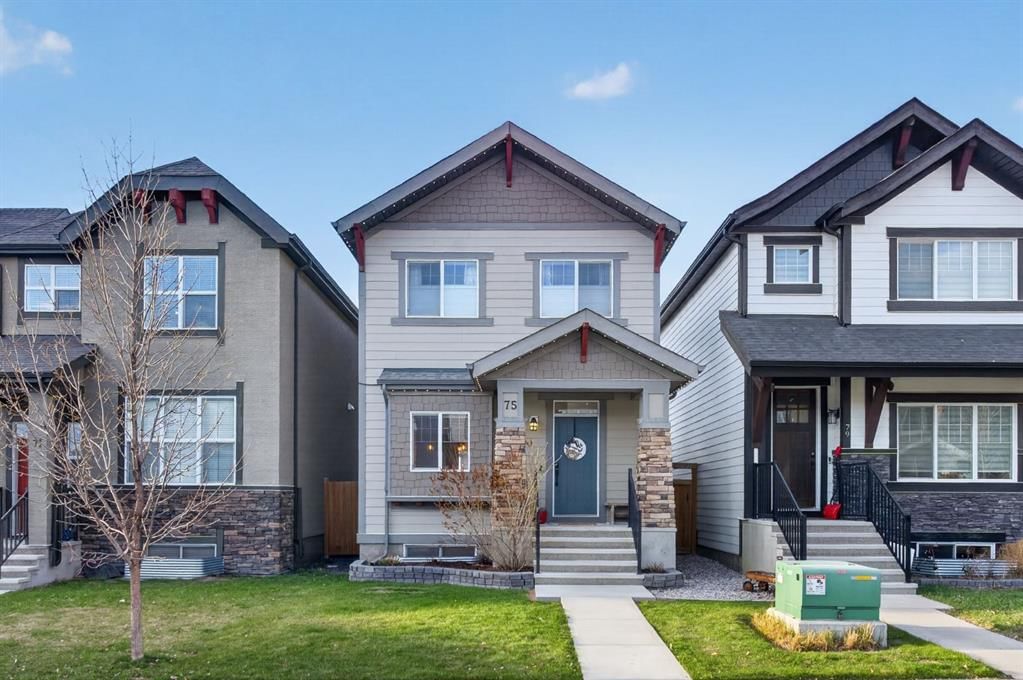 75 Masters Heights SE, Calgary — photo 2 of 45