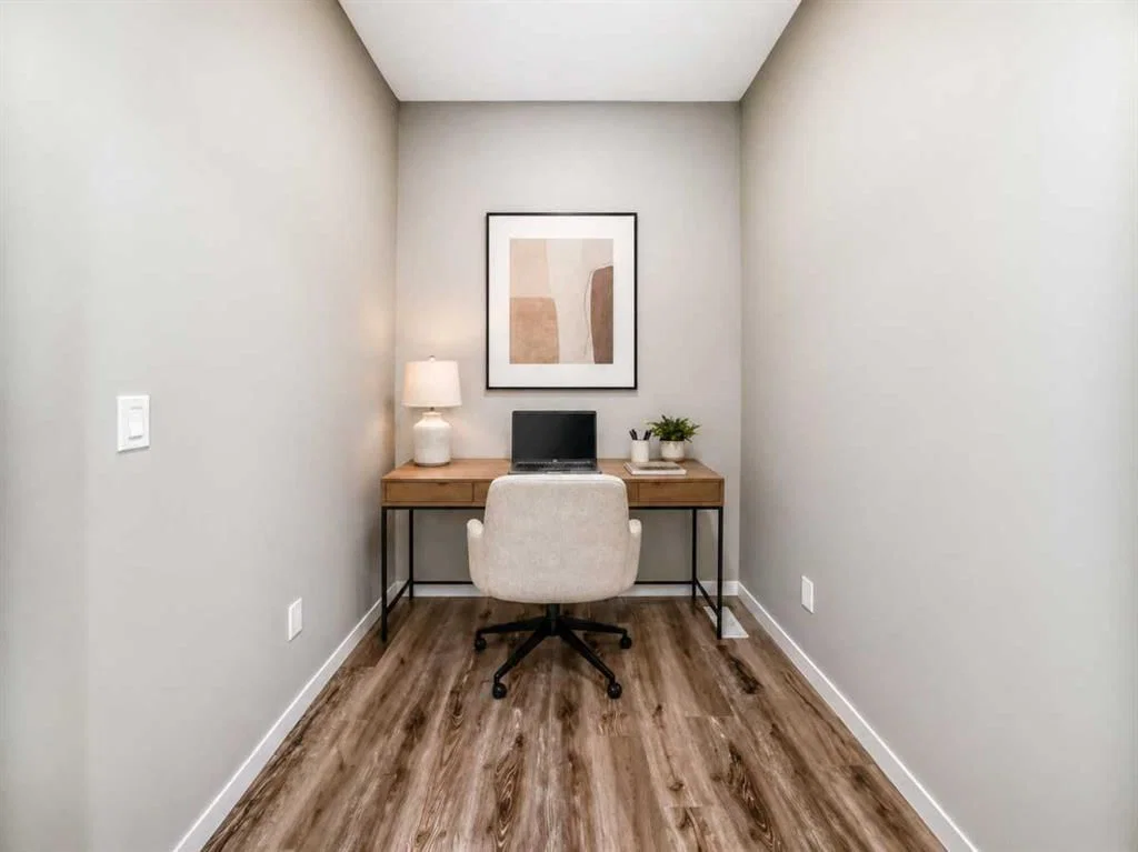 130 Bartlett Row SE, Calgary — photo 5 of 50
