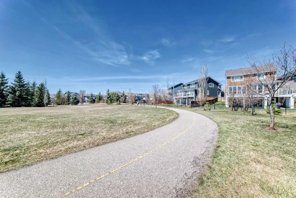 200 Auburn Springs Close SE, Calgary — photo 3 of 42