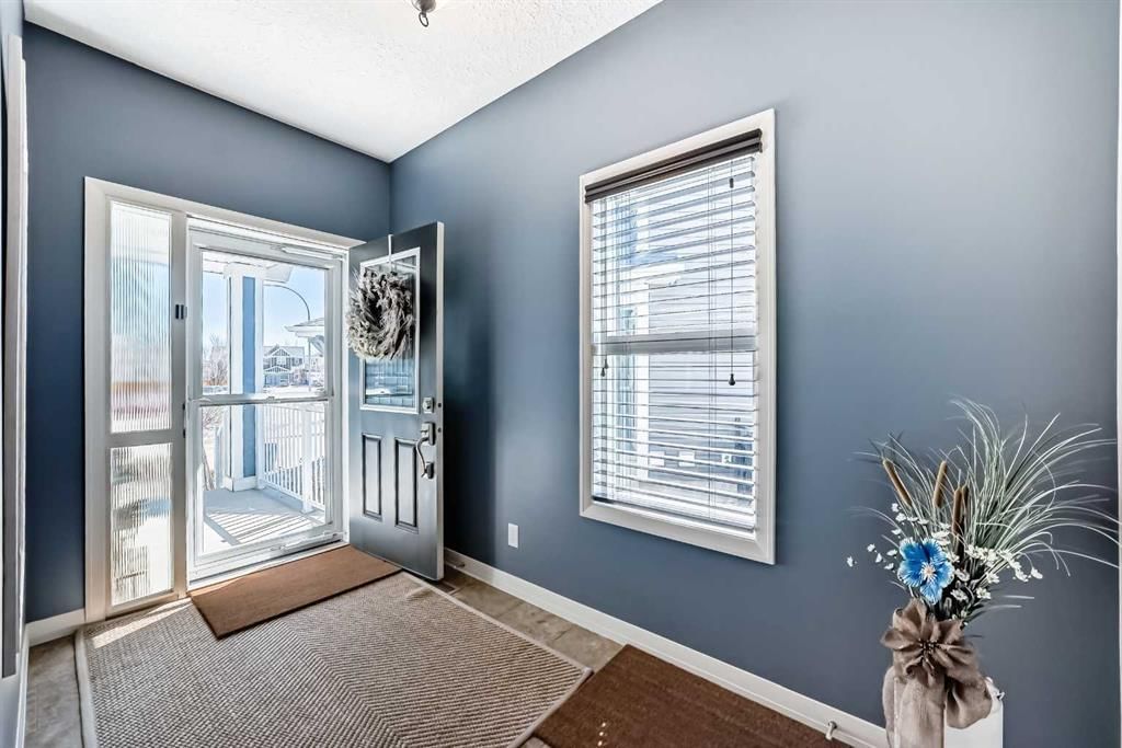 200 Auburn Springs Close SE, Calgary — photo 5 of 42