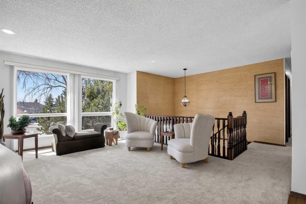 428 Ranch Estates Place NW, Calgary — photo 2 of 22
