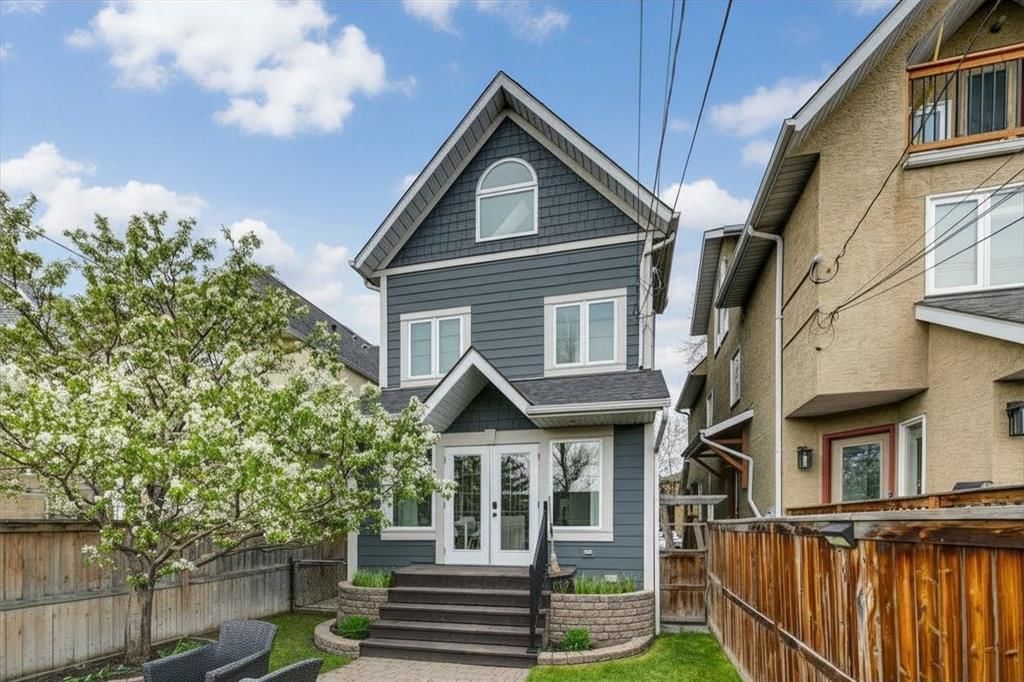 2618 24A Street SW, Calgary — photo 3 of 49