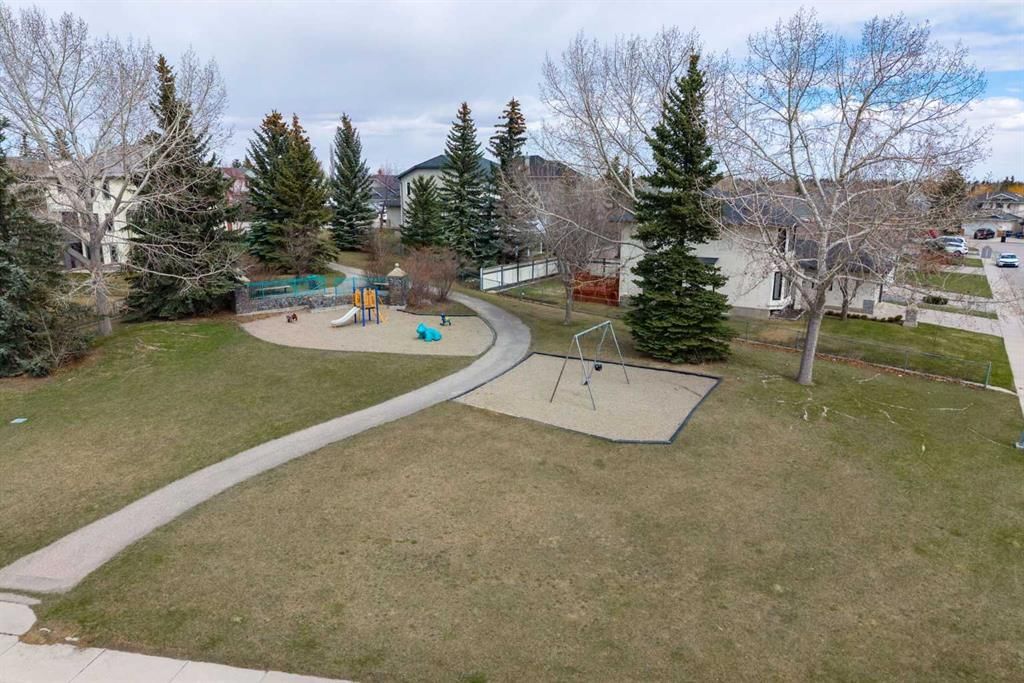 30 Arbour Ridge Circle NW, Calgary — photo 5 of 50