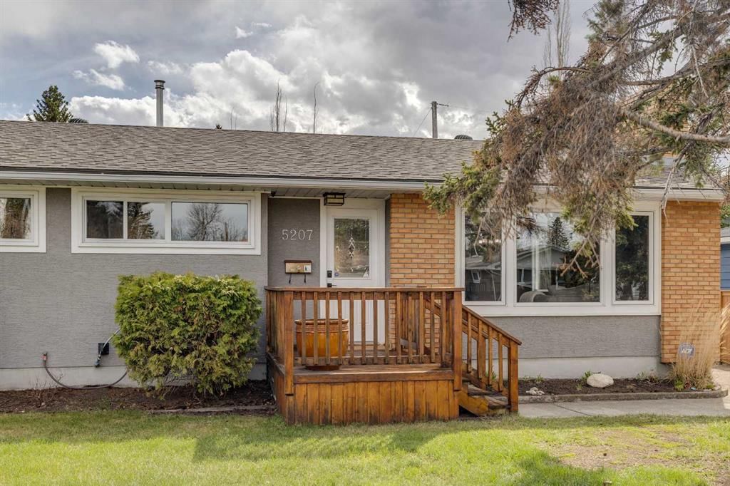 5207 Grove Hill Road SW, Calgary — photo 5 of 50