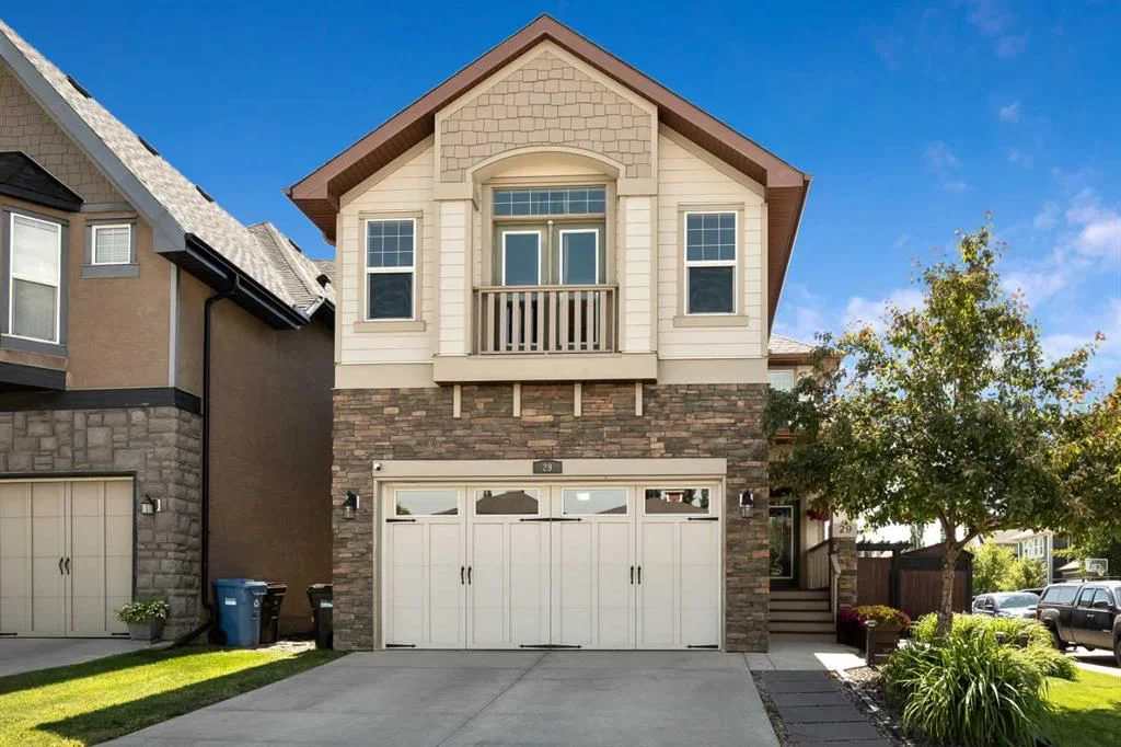 29 Mahogany View SE, Calgary — photo 3 of 50