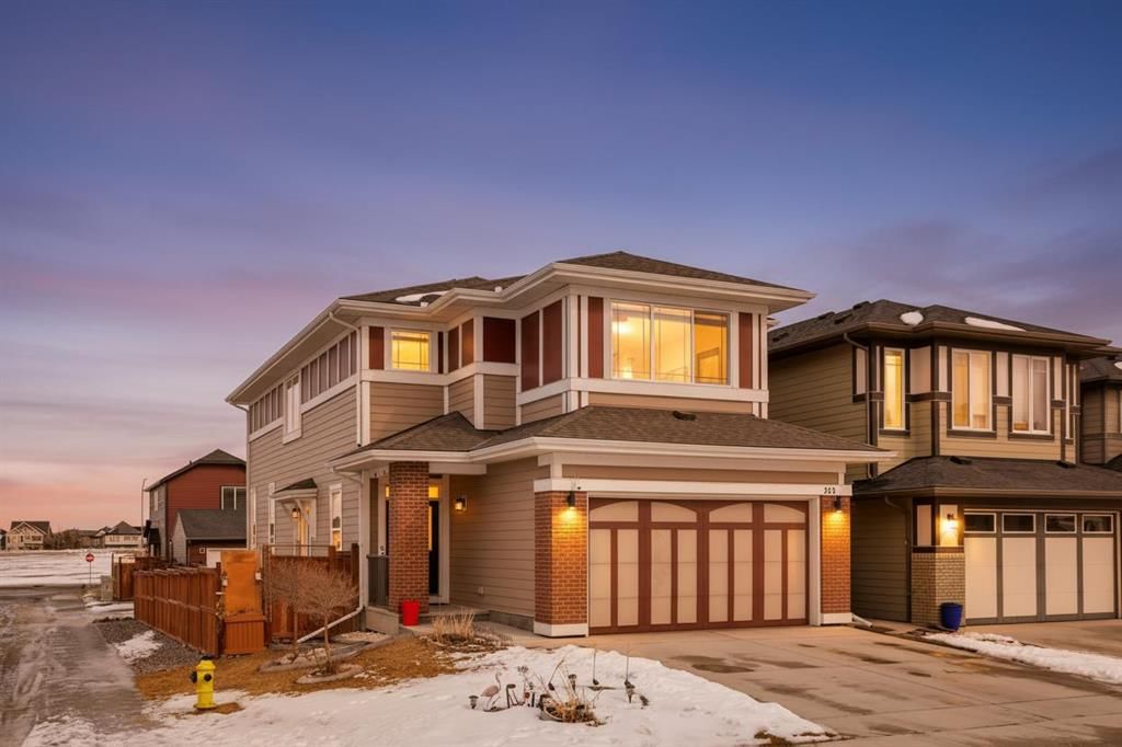 212 Magnolia Heath SE, Calgary — main listing photo