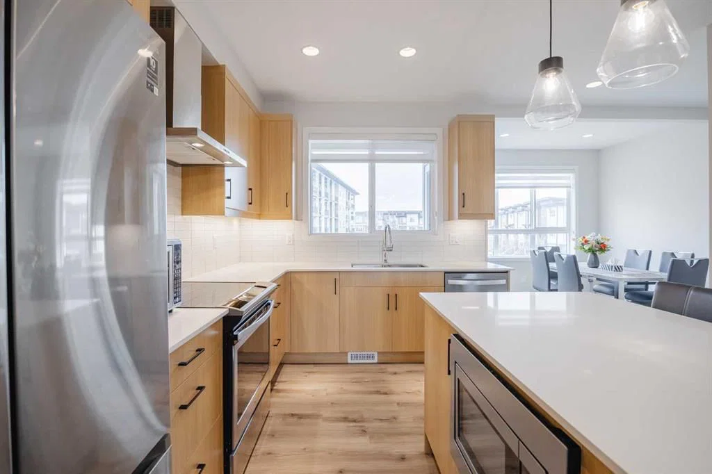 59 Walgrove Plaza SE, Calgary — photo 5 of 38