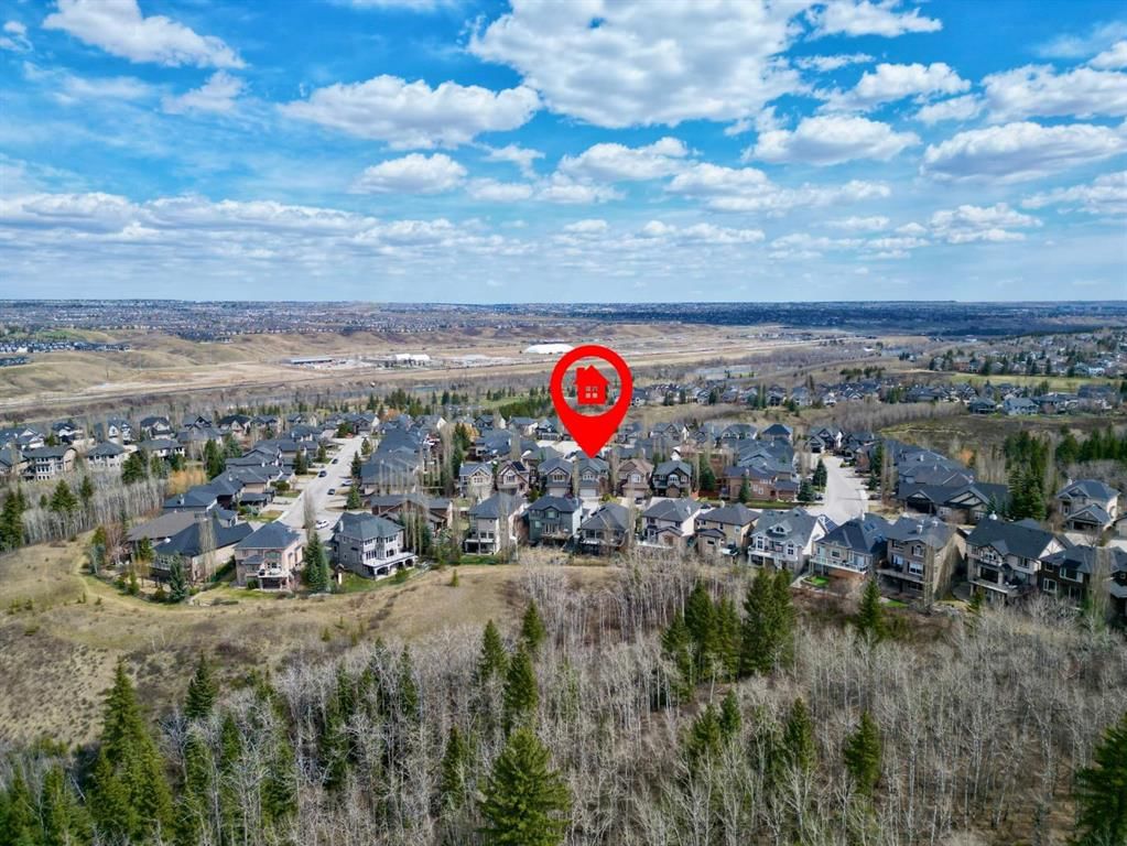 74 Valley Crest Rise NW, Calgary — photo 3 of 36