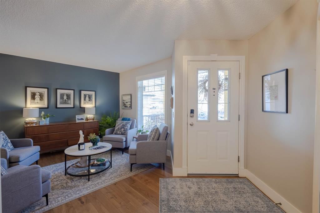 154 Tuscany Ridge Close NW, Calgary — photo 5 of 37