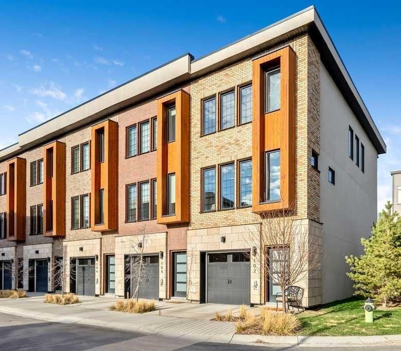 102, 81 Greenbriar Place NW, Calgary — photo 2 of 43