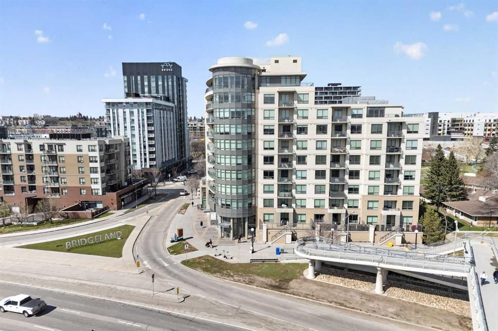 204, 38 9 Street NE, Calgary — main listing photo