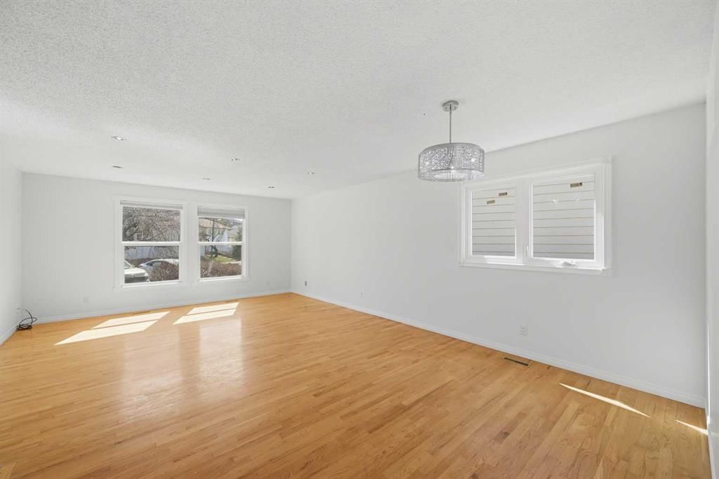 92 Whitlock Close NE, Calgary — photo 5 of 47