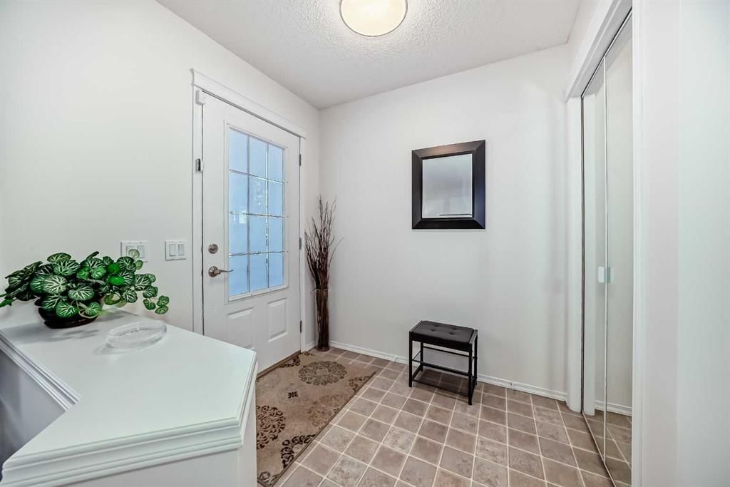 68 Tuscany Springs Way NW, Calgary — photo 4 of 44