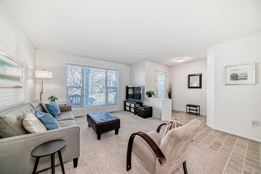 68 Tuscany Springs Way NW, Calgary — photo 5 of 44