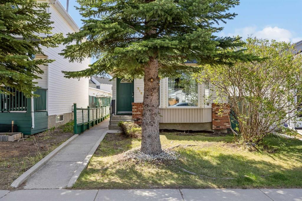 316 Coventry Close NE, Calgary — photo 2 of 38