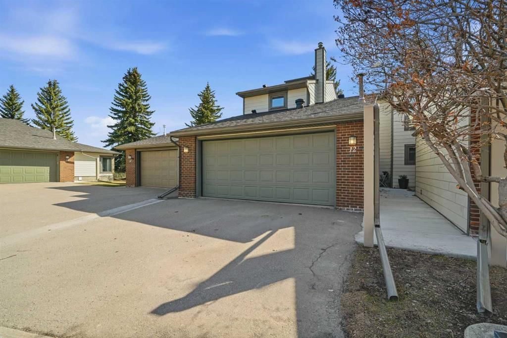 12, 185 Woodridge Drive SW, Calgary — photo 3 of 36