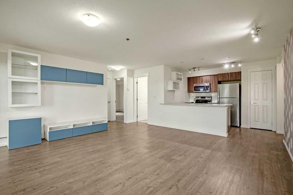 4209, 99 Copperstone Park SE, Calgary — photo 2 of 24