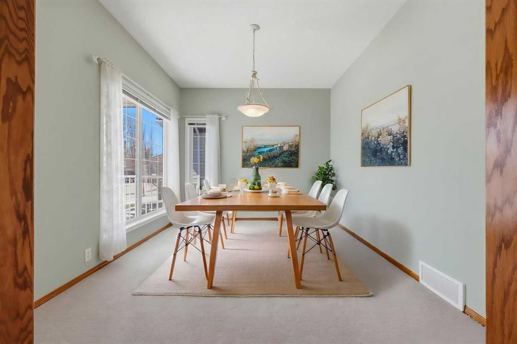 37 Rocky Ridge Gardens NW, Calgary — photo 4 of 39