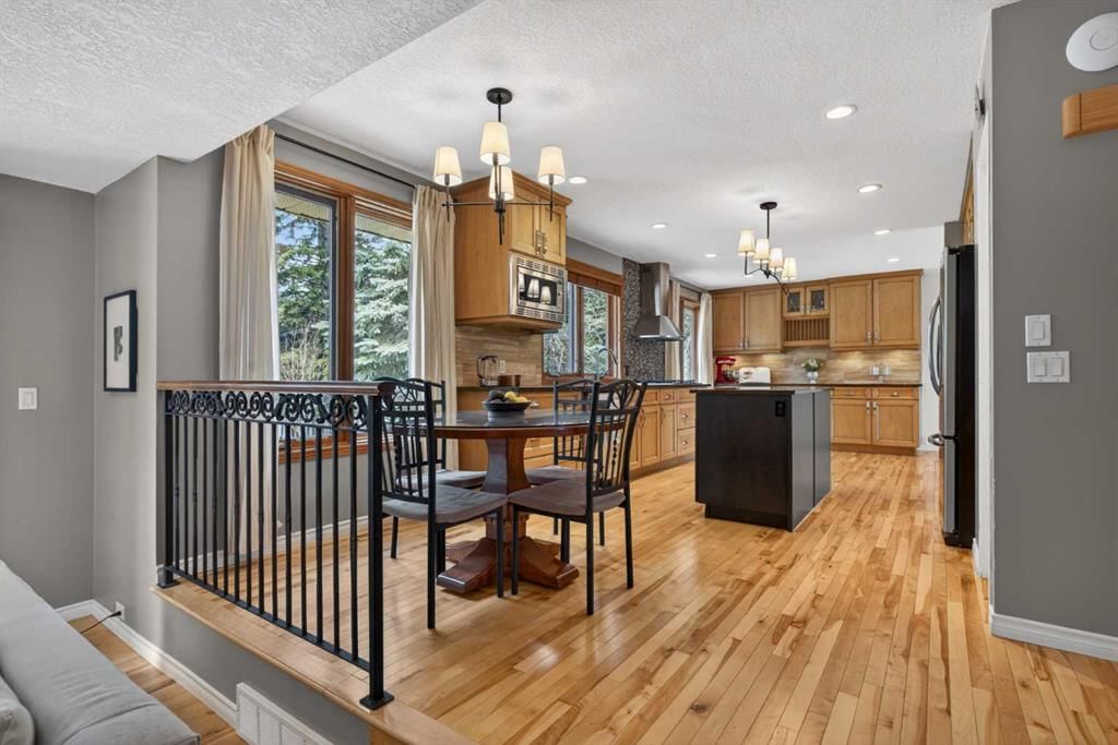 3719 37 Street NW, Calgary — photo 2 of 50