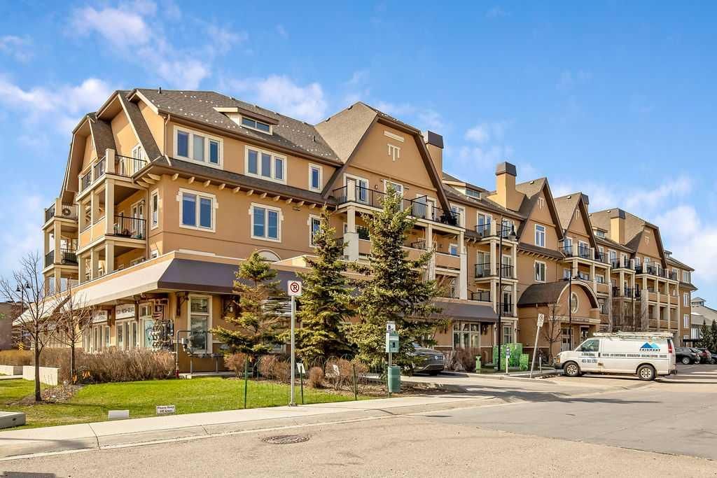 209, 10 Mahogany Mews SE, Calgary — main listing photo